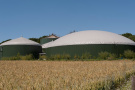 Biogasanlagen hinter Roggenfeld