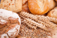 Verschiedene Brote aus Weizenmehl