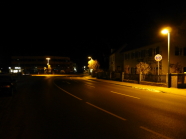 Straße bei Nacht